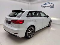 Usado Audi A3 Sportback S-Line 116 CV (85 kW) 2019 Blanco Utilitario