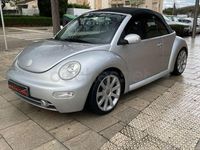 Usado VW New Beetle 102 CV (75 kW) 2005 Gris / plata Utilitario