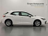 Usado Toyota Corolla 125 CV (91 kW) 2020 Blanco Berlina