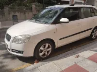 Usado Skoda Fabia Sport 105 CV (77 kW) 2010 Blanco Familiar