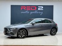 Usado Mercedes A180 136 CV (100 kW) 2023 Gris / plata Berlina