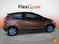 Usado Ford Fiesta Trend 100 CV (73 kW) 2016 Naranja Utilitario