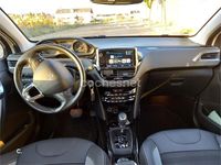 Usado Peugeot 2008 Allure 110 CV (80 kW) 2018 Blanco SUV