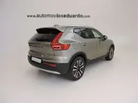 Usado Volvo XC40 Inscription 211 CV (155 kW) 2021 Plateado SUV