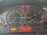 Usado BMW 330 184 CV (135 kW) 2002 Gris / plata Berlina