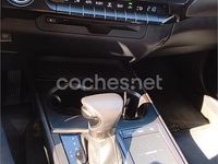 Usado Lexus UX 184 CV (135 kW) 2022 Gris / plata SUV