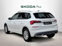 Usado Skoda Kamiq Selection 115 HP (84 kW) 2023 Branco SUV