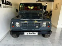 Usado Land Rover Defender 122 CV (89 kW) 2015 Gris / plata Familiar