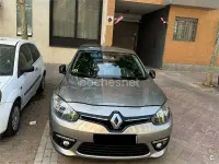 Usado Renault Fluence LIMITED 110 CV (80 kW) 2014 Gris / plata Berlina
