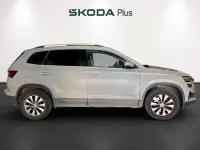 Usado Skoda Karoq Ambition 150 CV (110 kW) 2022 Gris SUV