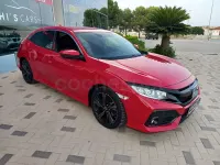 Usado Honda Civic Dynamic 129 CV (94 kW) 2018 Rojo Berlina