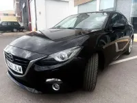 Usado Mazda 3 Luxury 150 CV (110 kW) 2016 Negro Utilitario