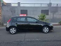 Usado Hyundai i30 Classic 90 CV (66 kW) 2010 Negro Berlina