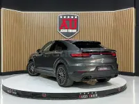 Usado Porsche Cayenne 462 CV (339 kW) 2021 Gris / plata SUV