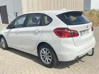 Usado BMW 218 150 CV (110 kW) 2015 Blanco Familiar