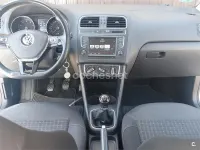 Usado VW Polo 90 CV (66 kW) 2016 Blanco Berlina