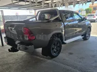 Usado Toyota HiLux 150 CV (110 kW) 2021 Verde Pickup/Camioneta