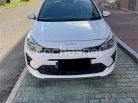 Usado Kia Rio 100 CV (73 kW) 2023 Blanco Berlina