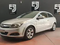 Usado Opel Astra GTC Cosmo 125 CV (91 kW) 2006 Gris / plata Berlina