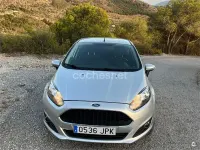 Usado Ford Fiesta Trend 82 CV (60 kW) 2016 Blanco Utilitario