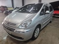Usado Citroën Xsara Picasso Exclusive 92 CV (67 kW) 2010 Gris / plata Monovolumen