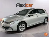 Usado VW Golf VIII Life 116 CV (85 kW) 2022 Gris Utilitario
