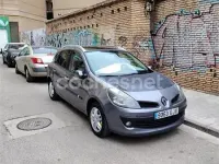 Usado Renault Clio GrandTour Authentique 70 CV (51 kW) 2008 Gris / plata Familiar