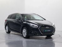 Usado Hyundai i40 141 CV (103 kW) 2016 Negro Familiar