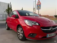 Usado Opel Corsa Selective 90 CV (66 kW) 2017 Rojo Utilitario