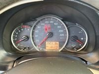 Usado Toyota Yaris Active 69 CV (50 kW) 2014 Blanco Utilitario