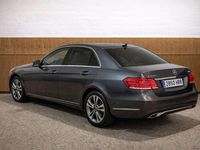 Usado Mercedes E200 Avantgarde 136 CV (100 kW) 2013 Gris Berlina