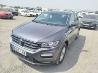 Usado VW T-Roc Edition 116 CV (85 kW) 2020 Gris SUV
