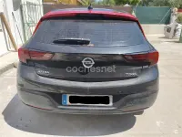 Usado Opel Astra Excellence 150 CV (110 kW) 2017 Negro Berlina