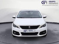 Usado Peugeot 308 Style 100 CV (73 kW) 2020 Blanco