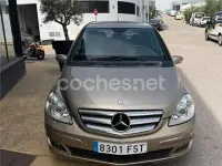 Usado Mercedes B200 140 CV (102 kW) 2007 Gris / plata Monovolumen