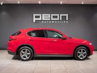 Usado Alfa Romeo Stelvio Executive 150 CV (110 kW) 2018 Rojo SUV