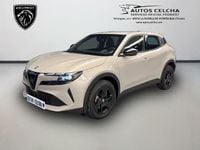 Usado Alfa Romeo Junior 136 CV (100 kW) 2025 Beige SUV