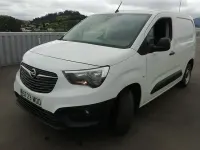 Usado Opel Combo S 100 CV (73 kW) 2022 Blanco Monovolumen