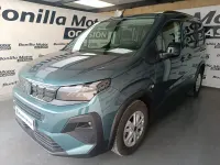 Usado Peugeot Rifter Allure 100 CV (73 kW) 2024 Azul Monovolumen