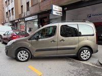 Usado Citroën Berlingo Feel 100 CV (73 kW) 2016 Marrón Monovolumen