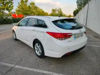 Usado Hyundai i40 115 CV (84 kW) 2014 Blanco Familiar