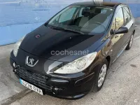 Usado Peugeot 307 110 CV (80 kW) 2006 Negro Berlina