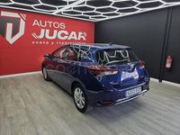 Usado Toyota Auris 116 CV (85 kW) 2017 Azul Berlina
