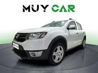 Usado Dacia Sandero Stepway 90 CV (66 kW) 2016 Blanco Utilitario