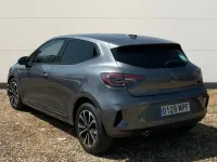 Usado Renault Clio Techno 90 CV (66 kW) 2024 Utilitario