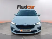 Usado Skoda Scala Selection 116 CV (85 kW) 2024 Blanco Utilitario