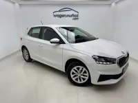 Usado Skoda Fabia Ambition 95 CV (69 kW) 2022 Blanco Utilitario