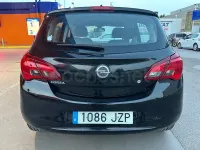 Usado Opel Corsa Selective 90 CV (66 kW) 2017 Negro Utilitario