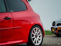 Usado Renault Clio II 200 CV (147 kW) 2007 Rojo Berlina