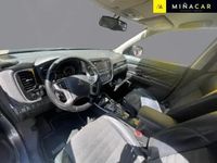 Usado Mitsubishi Outlander P-HEV 203 CV (149 kW) 2016 Gris Pickup/Camioneta